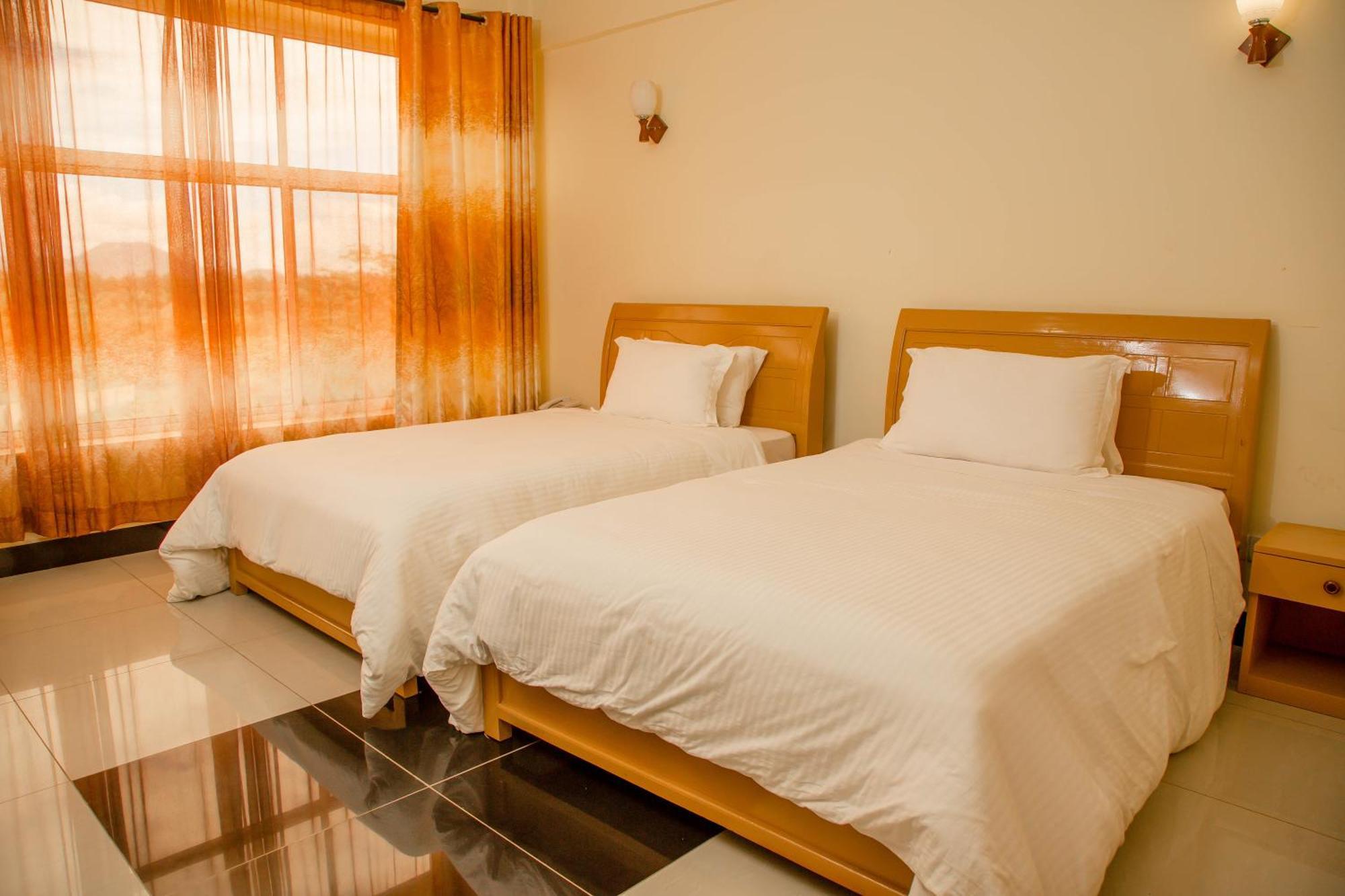 A1 Hotel And Resort Arusha Esterno foto
