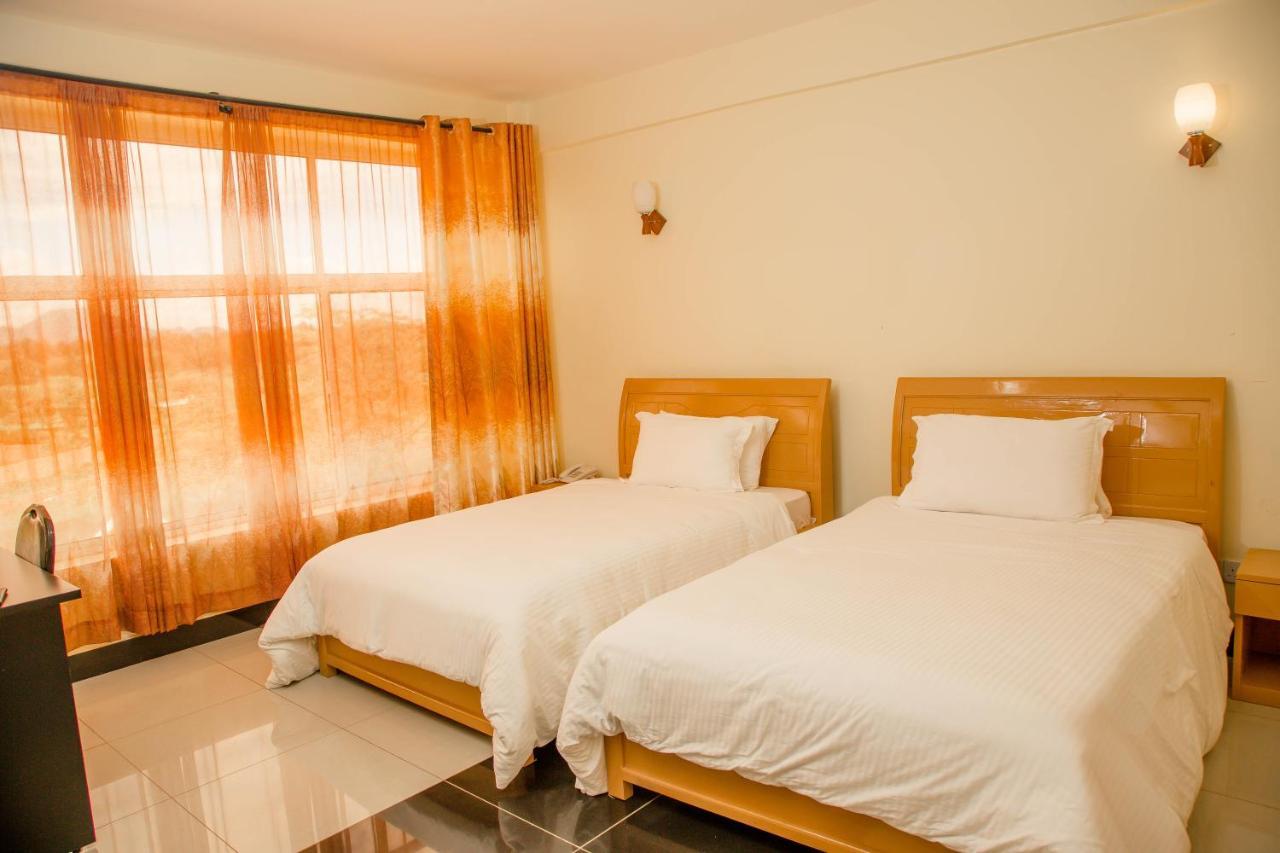 A1 Hotel And Resort Arusha Esterno foto